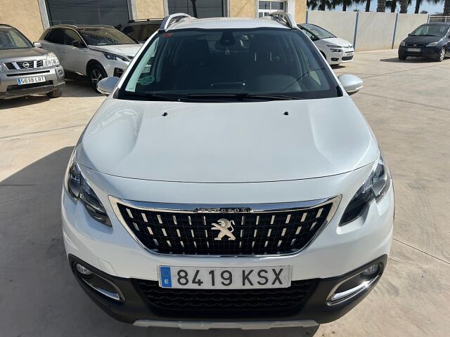 PEUGEOT 2008 ALLURE 1.2 E-THP AUTO SPANISH LHD IN SPAIN 58000 MILES 1 OWNER 2019